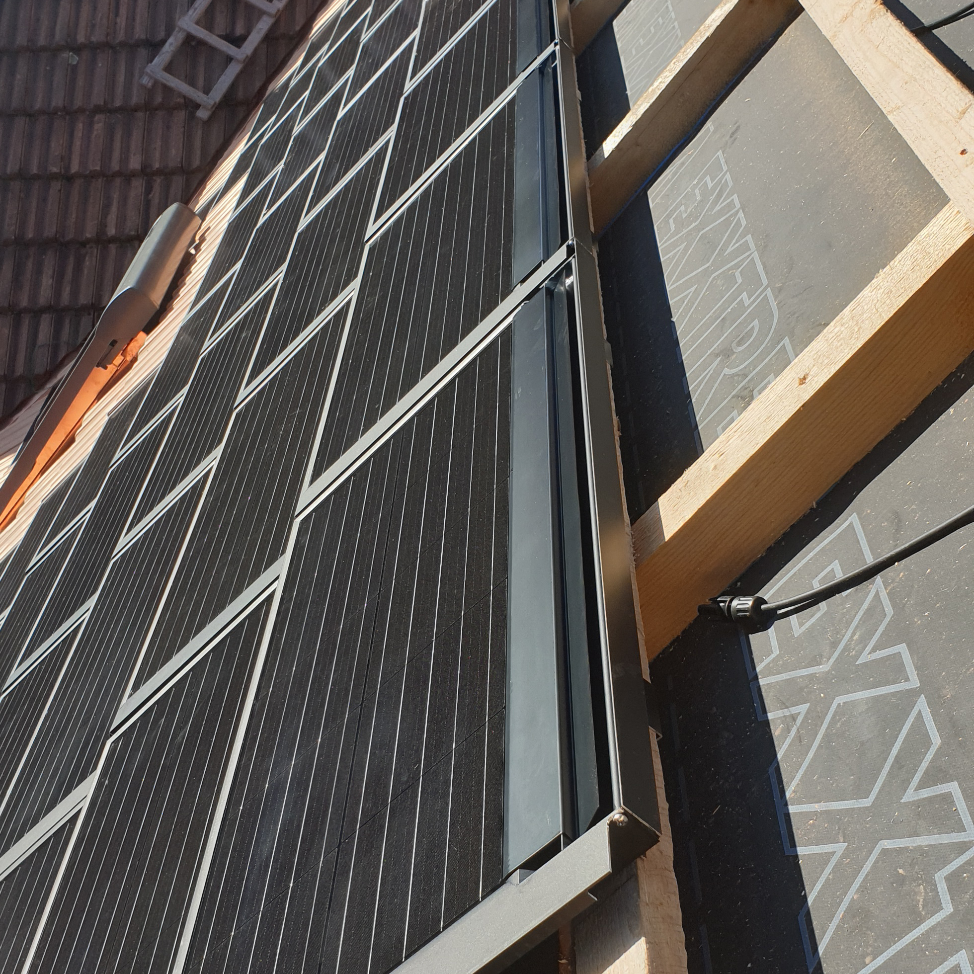 solar-ziegel-affolter-holzbau-ag